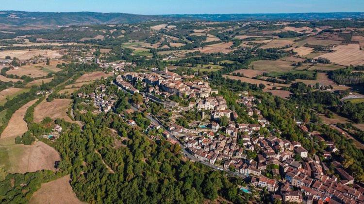 Rue Du Barri Daire Cordes Sur Ciel Dış mekan fotoğraf